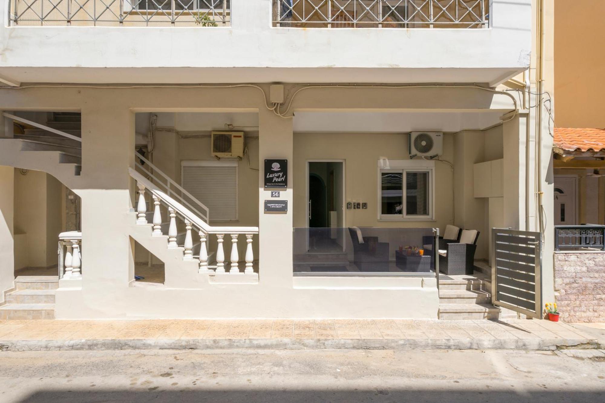 Luxury Pearl, Steps To The Beach Χανιά Εξωτερικό φωτογραφία